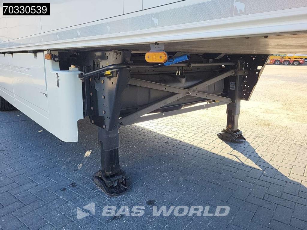 Schmitz SCB*S3B 3 axles Liftaxle 1850 Engine Hours Photo 28