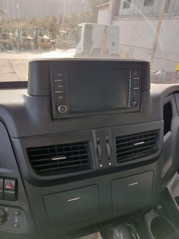Iveco STRALIS 320S46 Photo 2