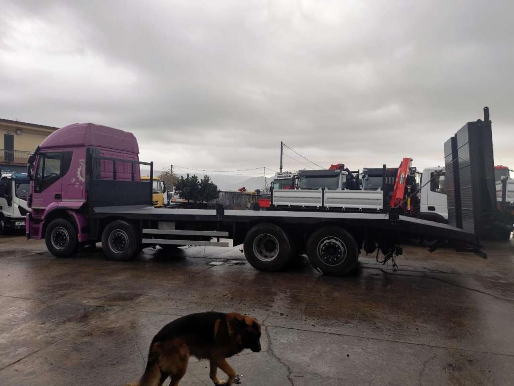 Iveco STRALIS 320S46 Photo 28