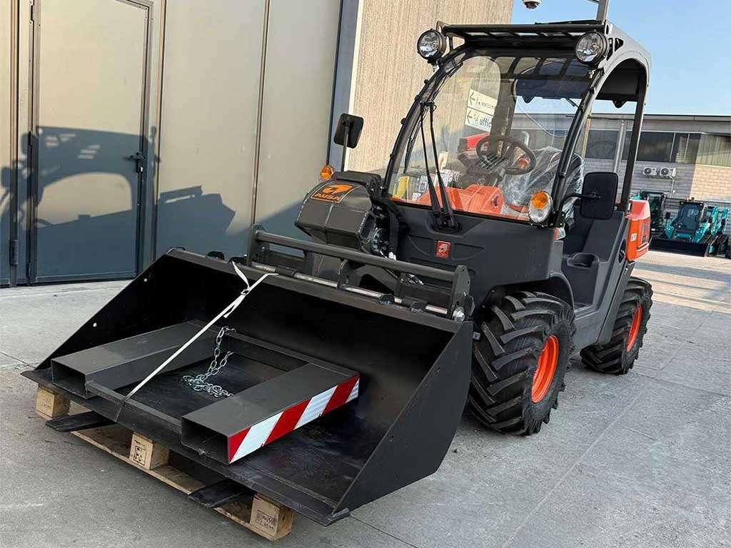 Ausa T144H Photo 2