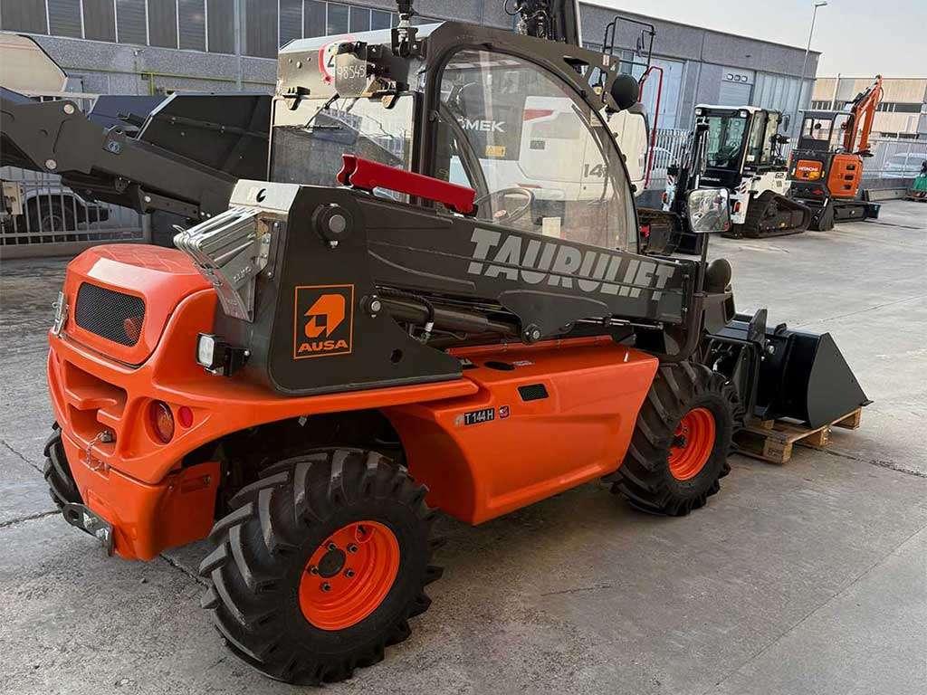 Ausa T144H Photo 4