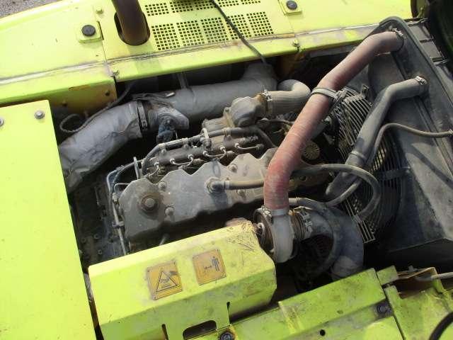 New Holland E245C Photo 21
