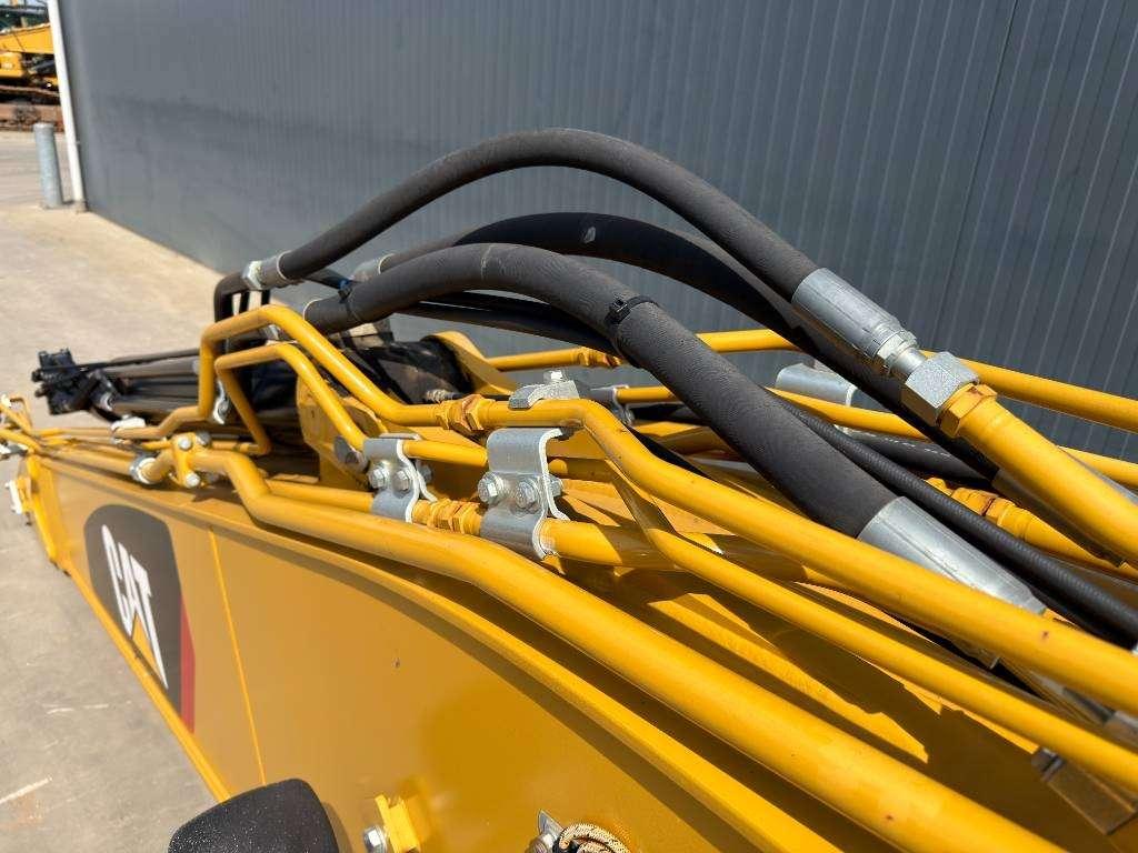 Caterpillar 324D / 324E / 326F Boom Photo 11