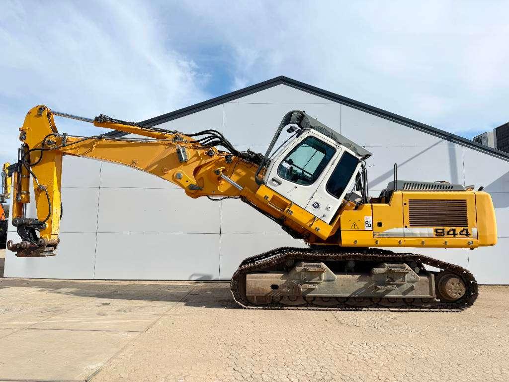 Liebherr R944C UHD - 23 Meter Demolition Hydr Undercarriage Photo 2