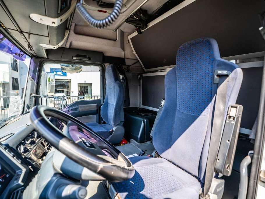Man TGA 26.430 LL Photo 8