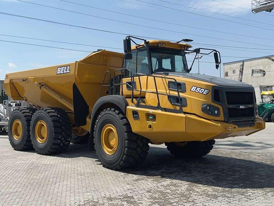 Bell B50E 6x6 Photo 19