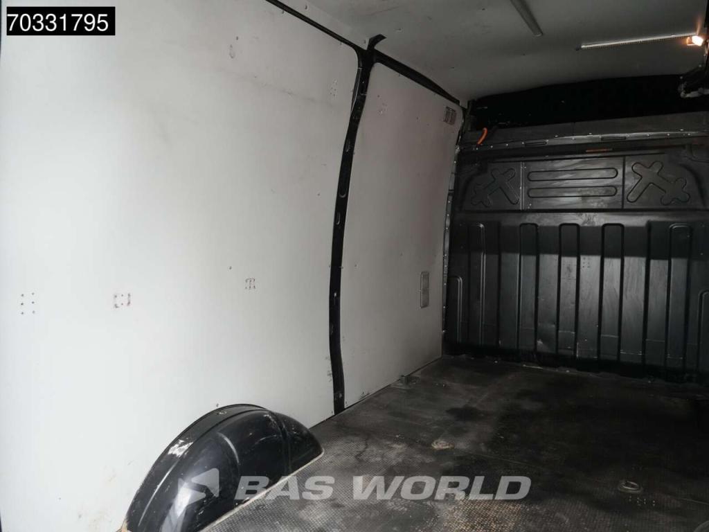 Iveco Daily 35S18 A/C Cruise control Photo 10