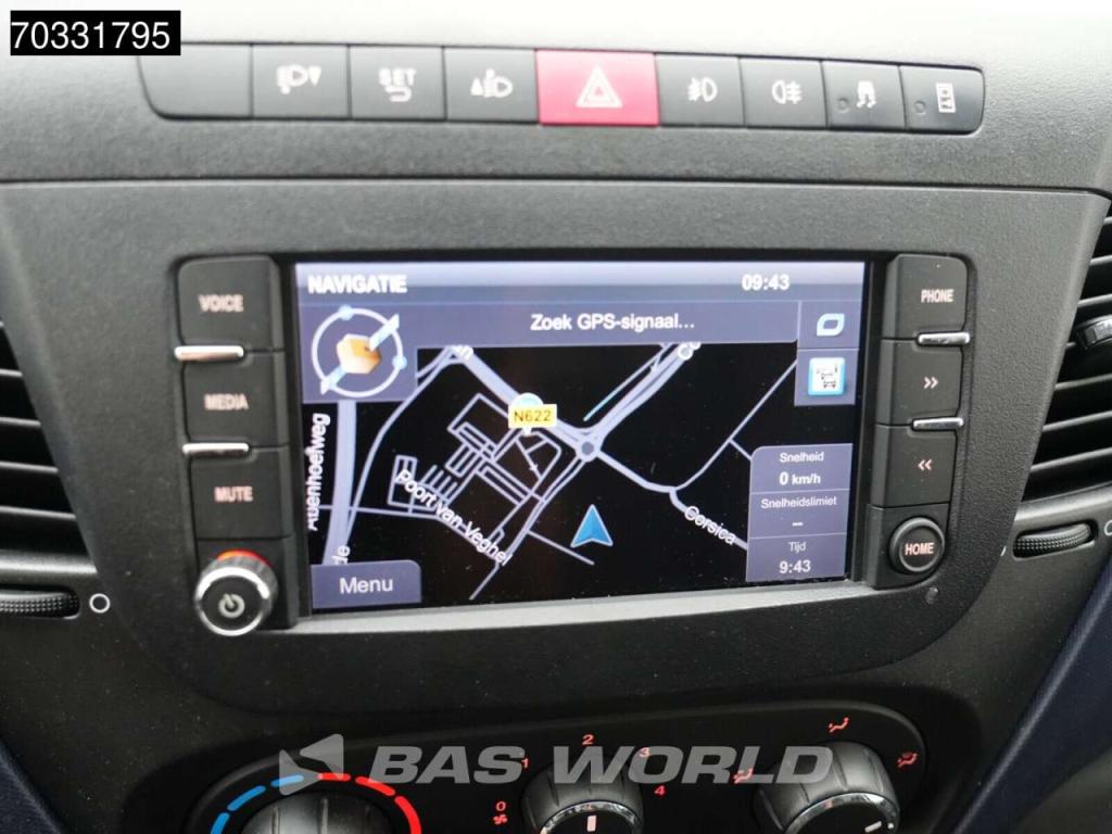 Iveco Daily 35S18 A/C Cruise control Photo 17