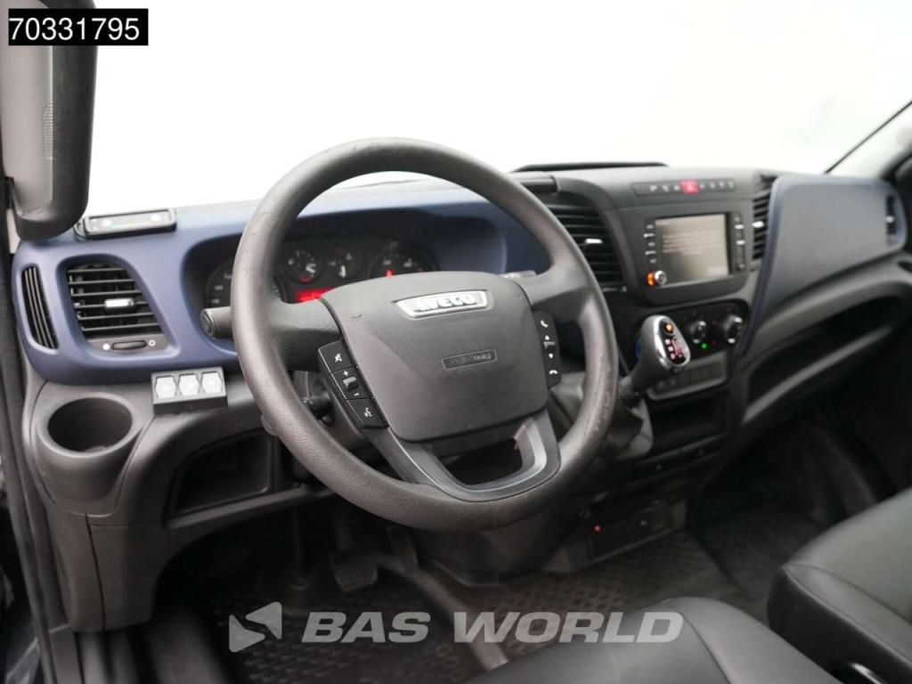 Iveco Daily 35S18 A/C Cruise control Photo 3