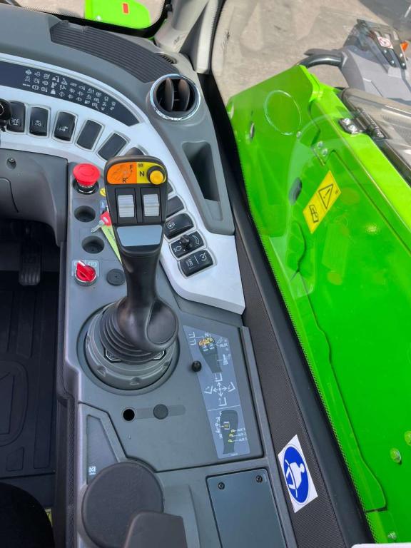 Merlo TF42.7 Photo 16