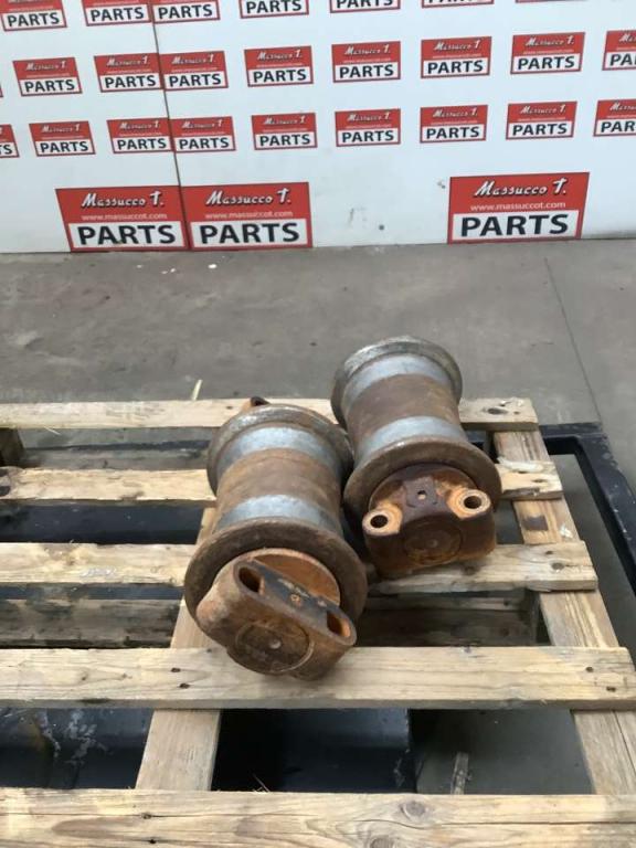Galets inférieurs pour New Holland E 385 Photo 3