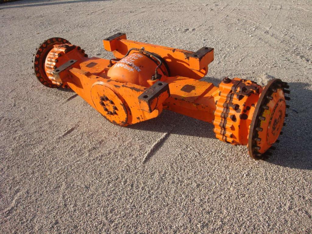 Essieu arrière pour Hitachi LX290 Photo 2