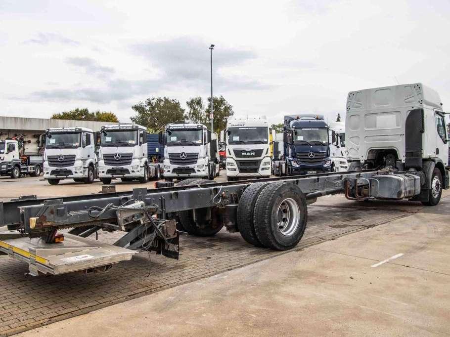 Renault PREMIUM 320 Photo 4