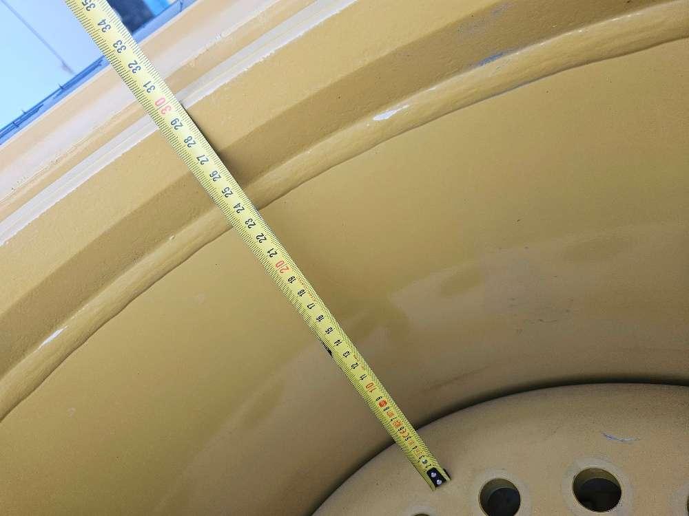 Caterpillar 966M/972M Photo 4