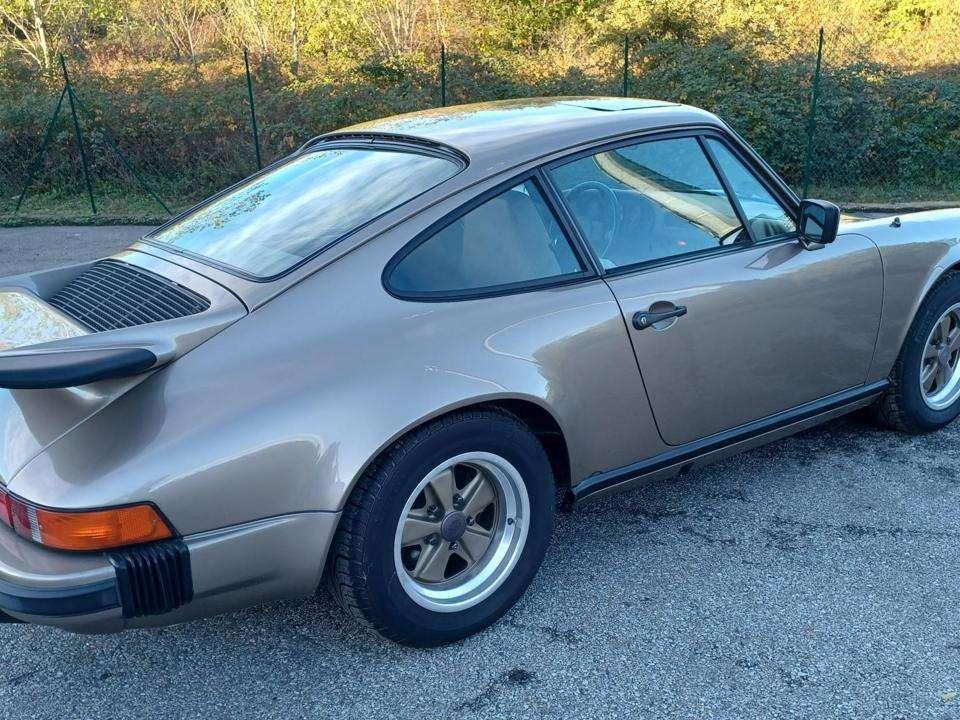 Porsche 911 SC - Weissach Edition Photo 9