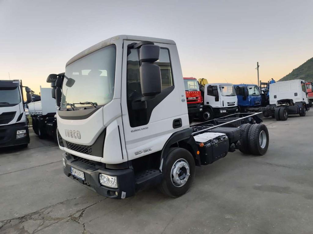 Iveco EUROCARGO 120-190L Photo 12