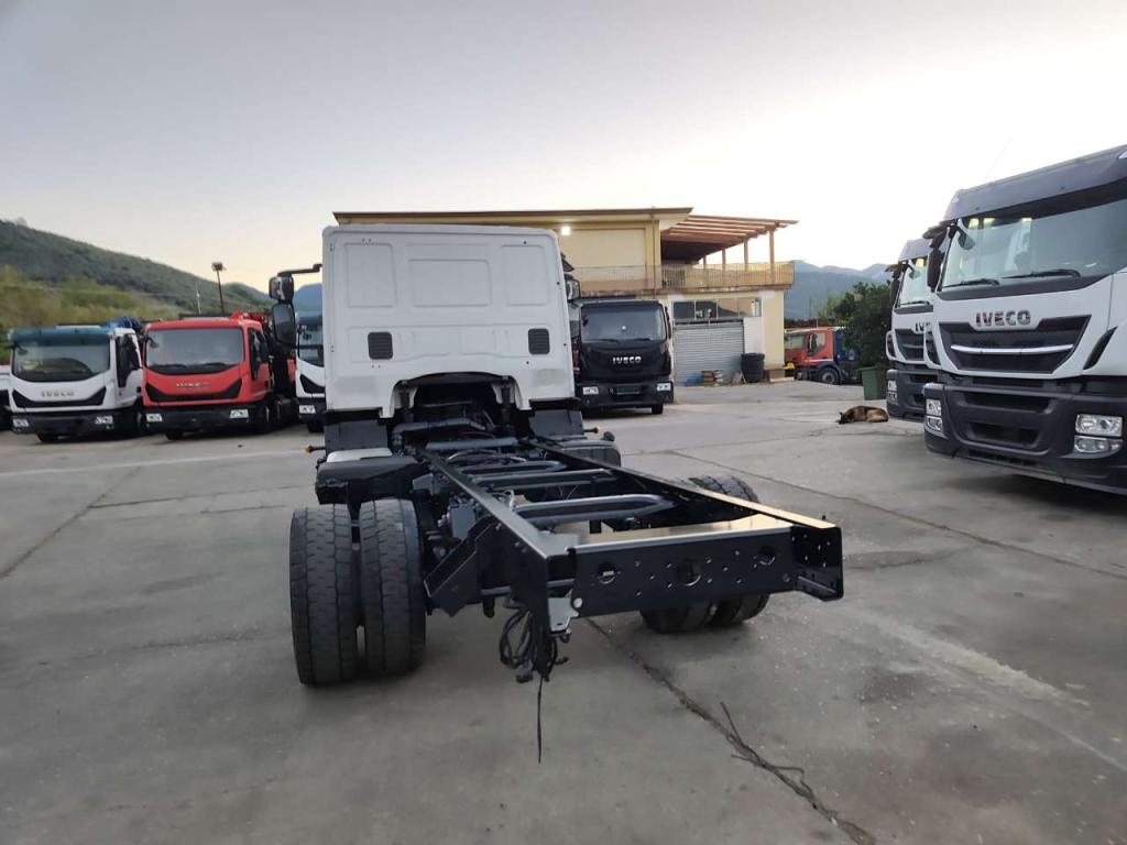 Iveco EUROCARGO 120-190L Photo 13