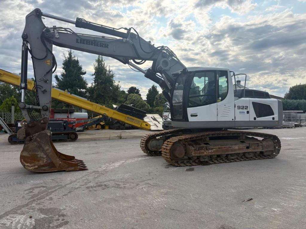 Liebherr R922 NLC LITRONIC Photo 2