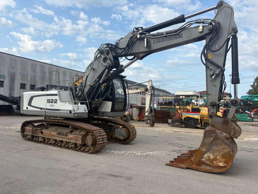 Liebherr R922 NLC LITRONIC Photo 4