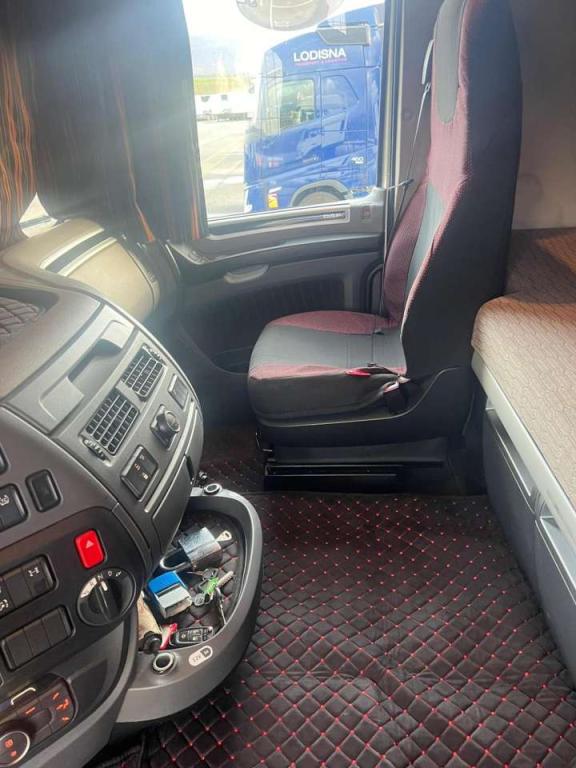 Daf XF480FT Photo 15
