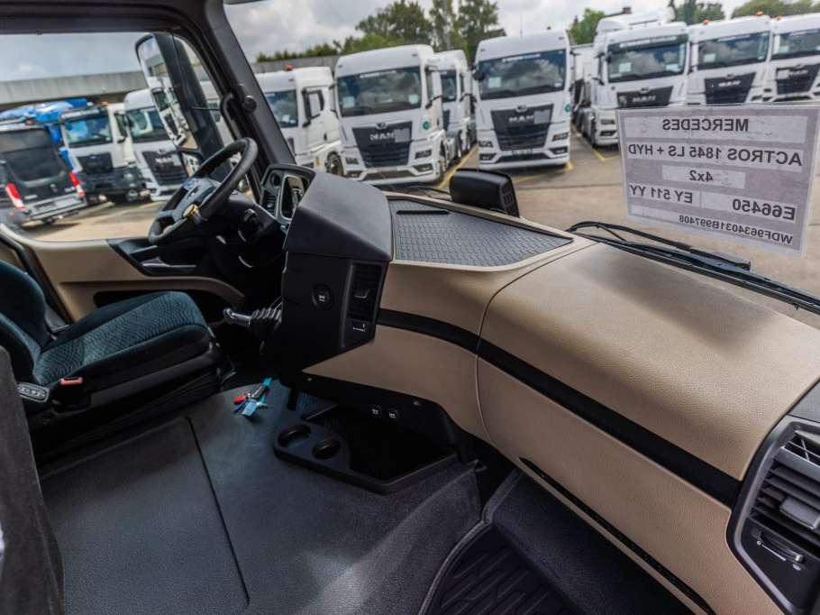 Mercedes-Benz ACTROS 1845 LS+HYDR Photo 18