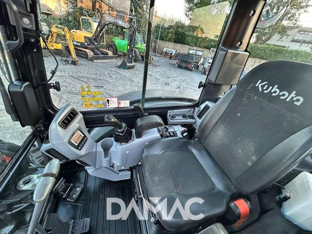 Kubota KX57-4 Photo 13
