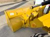 Caterpillar 424 4WD - Hammer Lines / Airco / Side Shift Photo 13 thumbnail