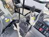 Caterpillar 424 4WD - Hammer Lines / Airco / Side Shift Photo 8 thumbnail