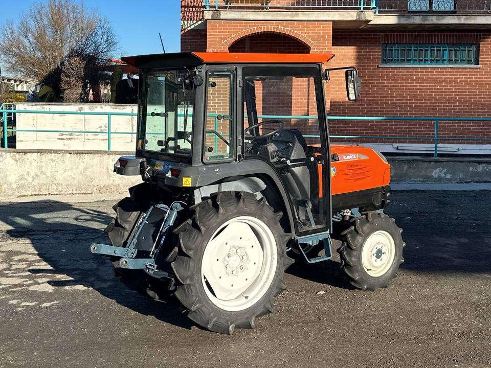 Kubota KT24 4X4 Photo 17