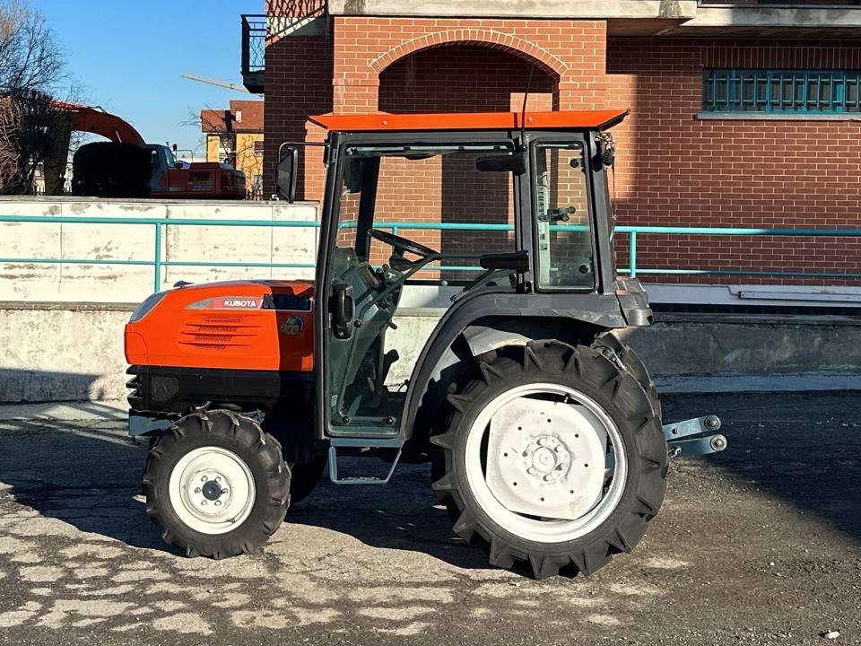 Kubota KT24 4X4 Photo 2
