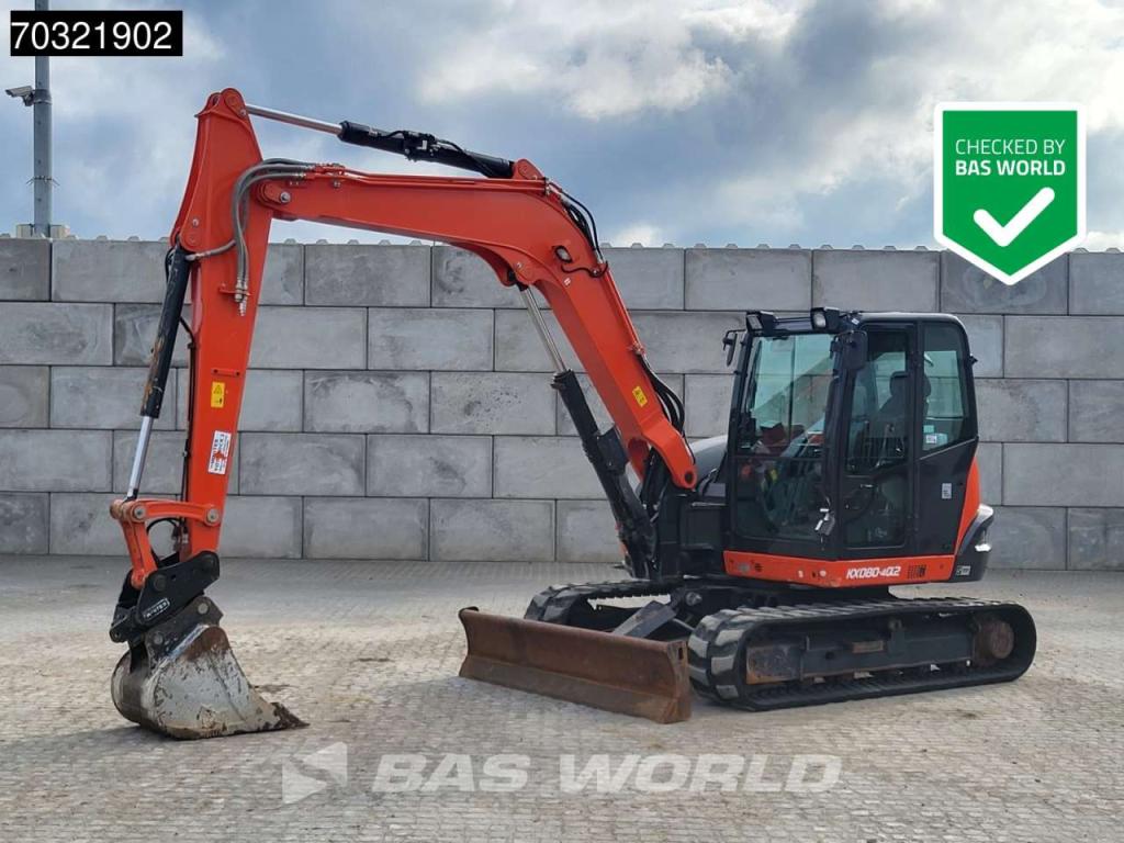 Kubota KX080-4 Photo 1