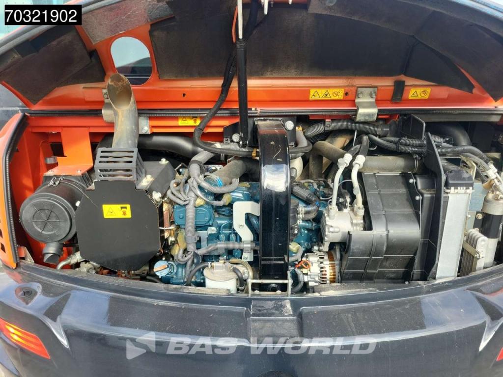 Kubota KX080-4 Photo 22