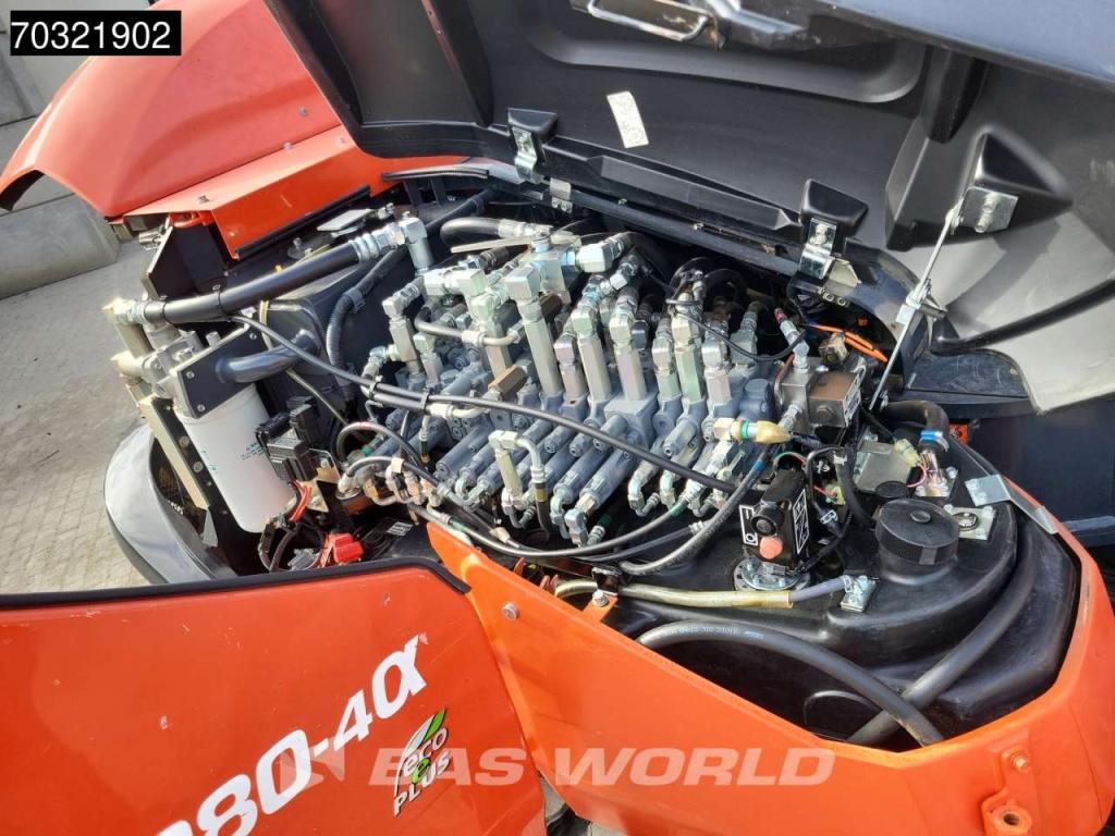 Kubota KX080-4 Photo 27