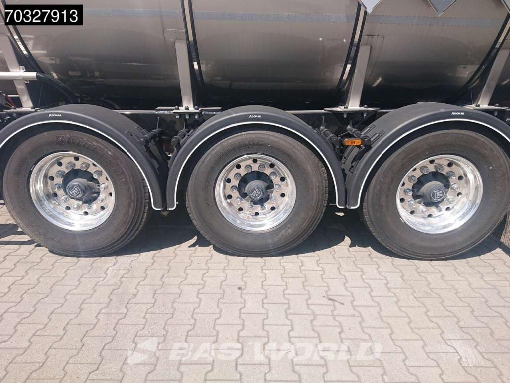 Kässbohrer STB NEW! 30.000L Bitumen Photo 15