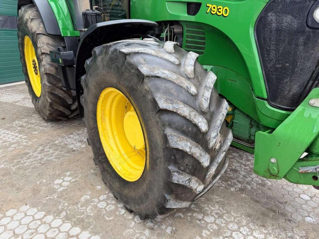 John Deere 7930 PowerQuad - Front PTO Photo 10