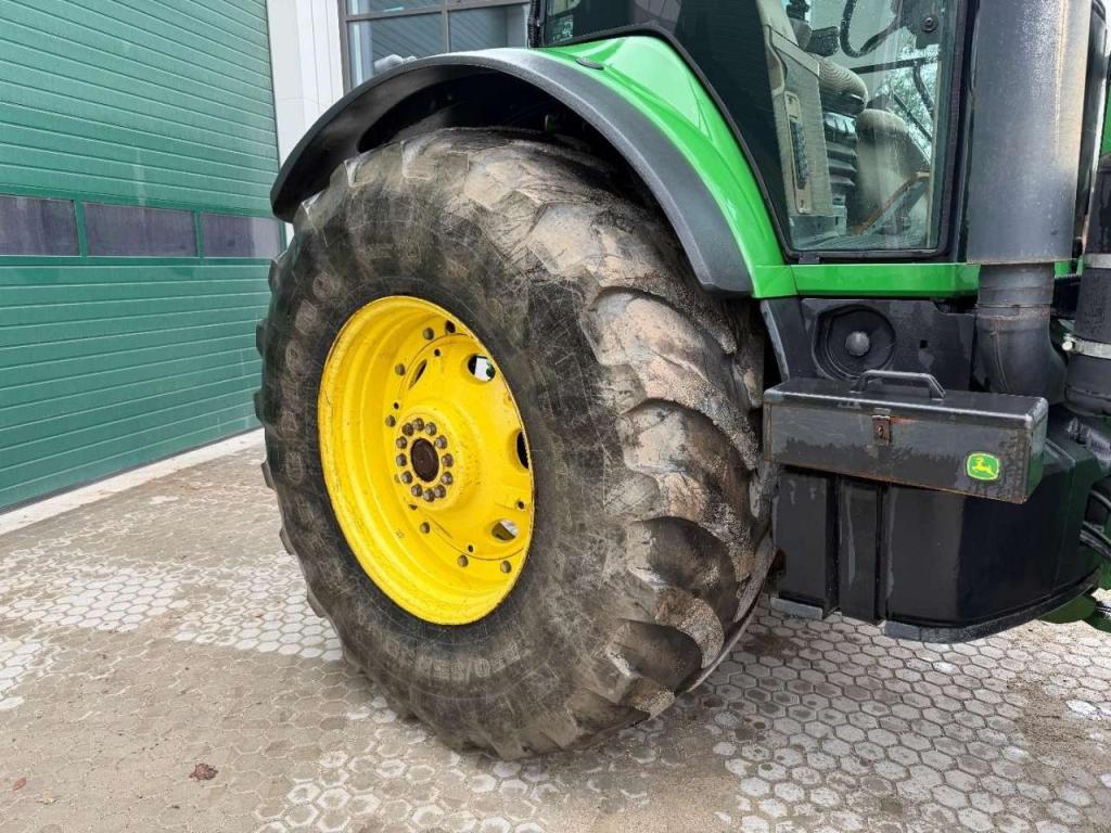 John Deere 7930 PowerQuad - Front PTO Photo 11