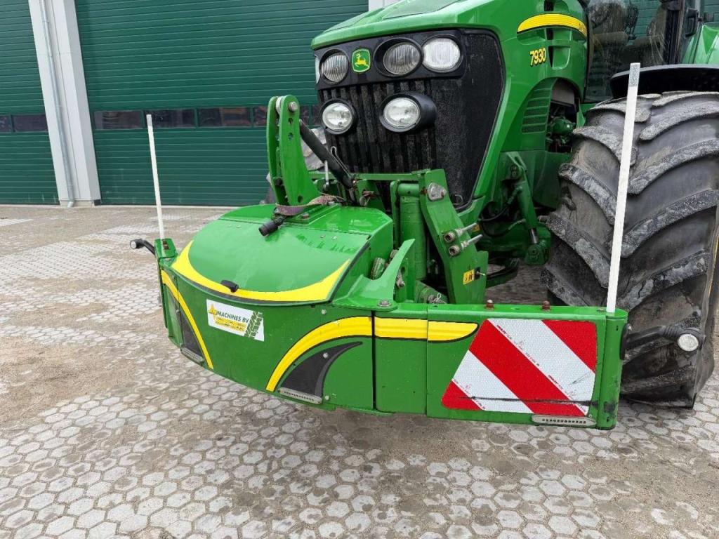 John Deere 7930 PowerQuad - Front PTO Photo 15