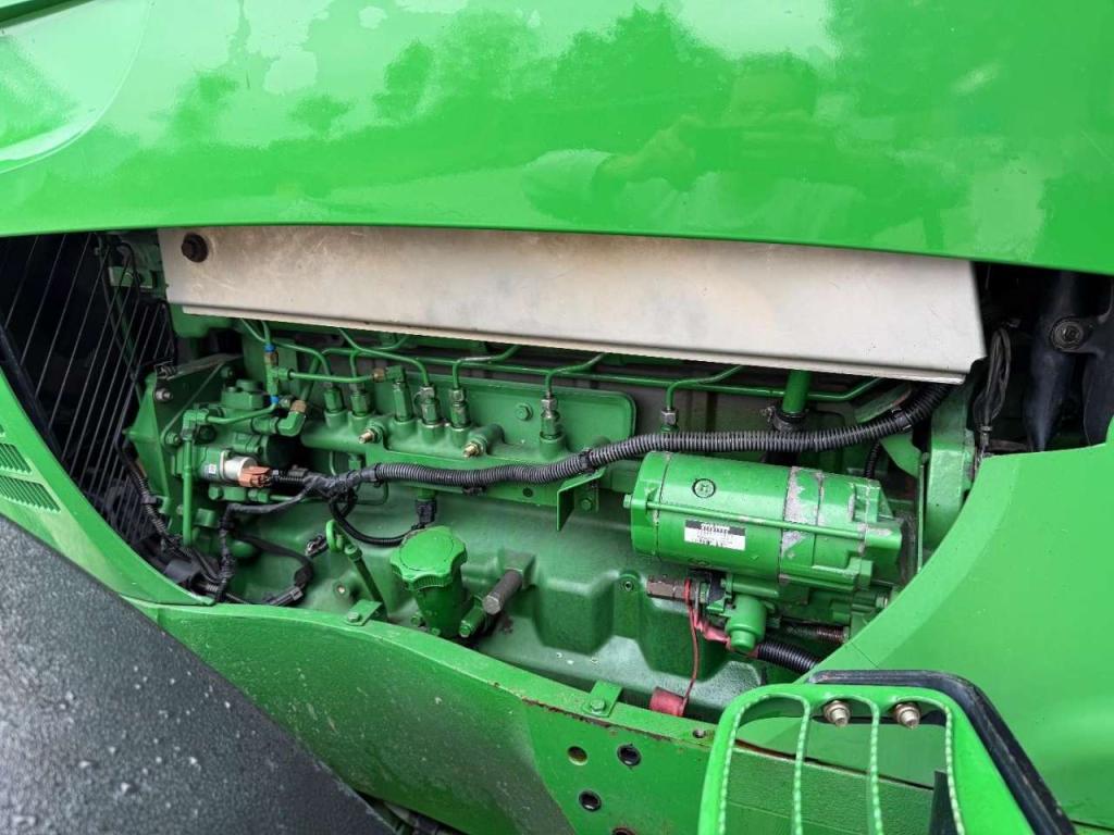 John Deere 7930 PowerQuad - Front PTO Photo 18