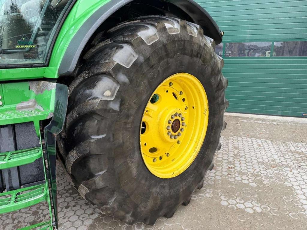 John Deere 7930 PowerQuad - Front PTO Photo 8