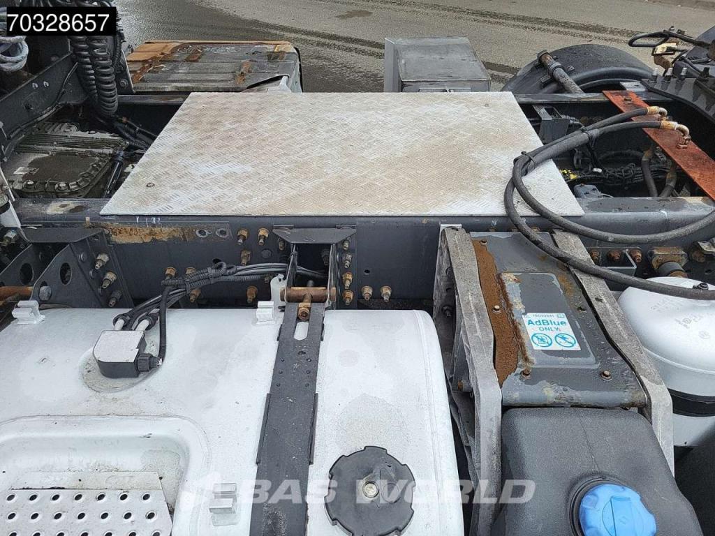 Renault T 460 6X2 SleeperCab Standklima ACC PTO Alcoa's Photo 12