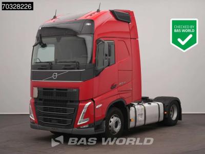 Volvo FH 460 4X2 XL 2x Tanks Navi ACC Photo 1