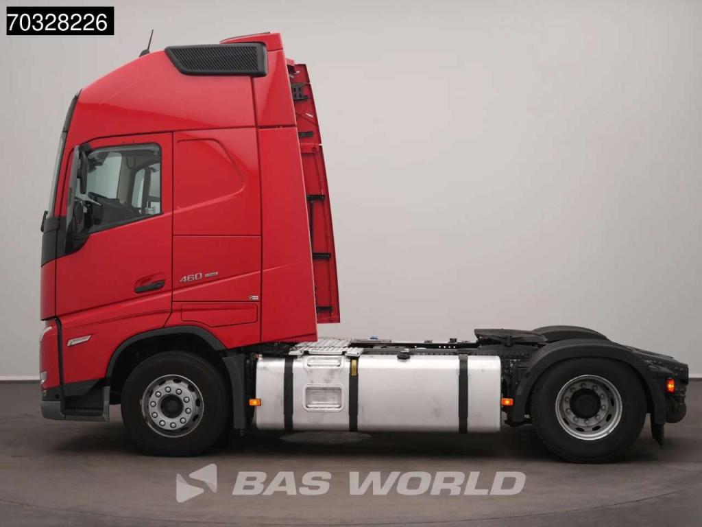 Volvo FH 460 4X2 XL 2x Tanks Navi ACC Photo 16