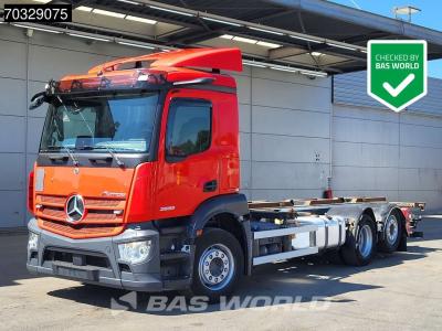 Mercedes-Benz Actros 2533 6X2 LOW Mileage! Lifting BDF system Lift+steering axle Full Air Automatic Euro 6 en vente par BAS World B.V.