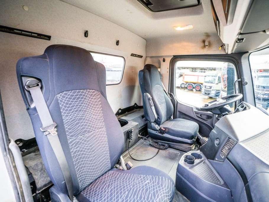 Mercedes-Benz AROCS 2643 LS Photo 16