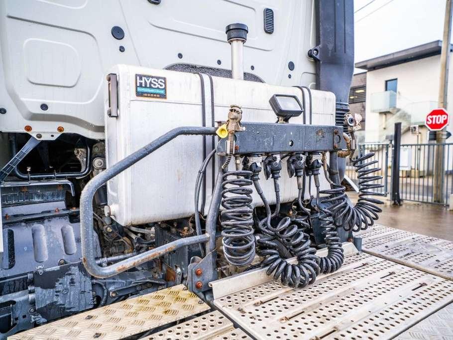 Mercedes-Benz AROCS 2643 LS Photo 9