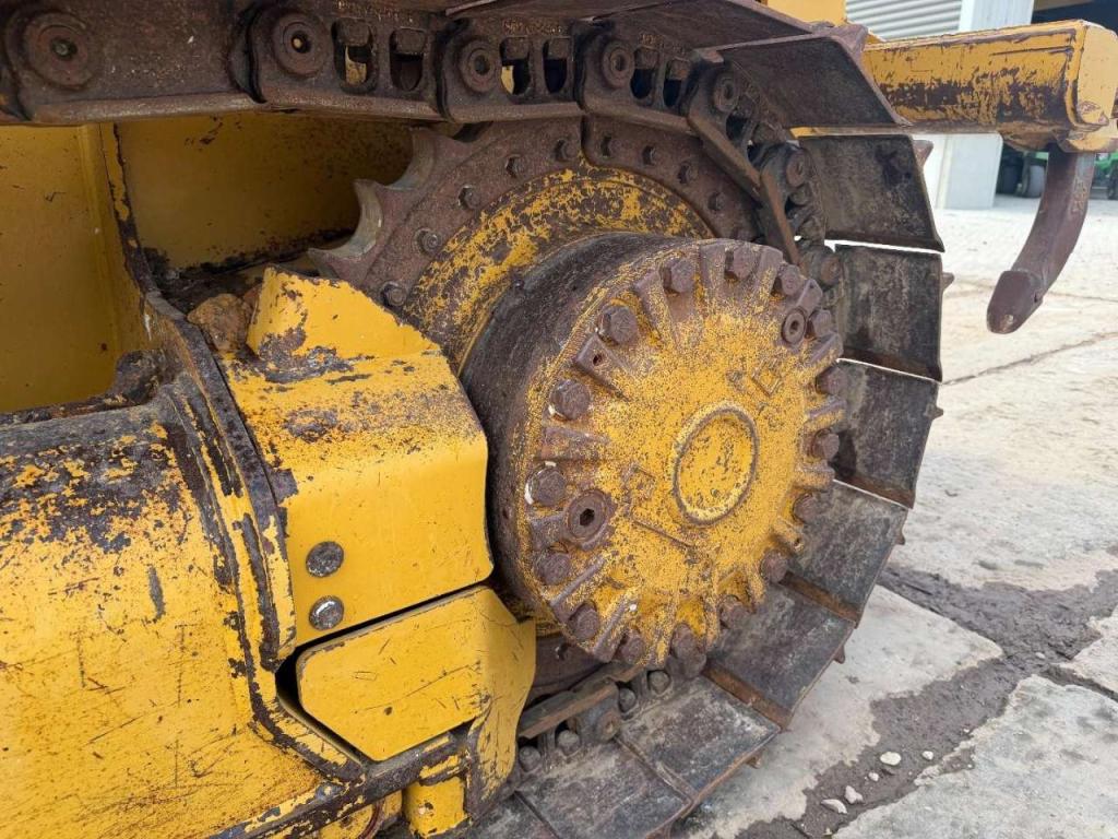 Caterpillar D3K2 XL Ripper Photo 8
