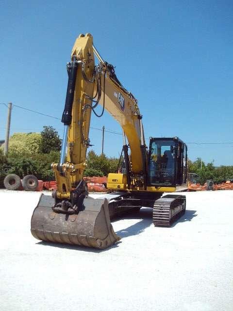 Caterpillar 323 NEXT GENERATION - FULL OPTIONAL Photo 25