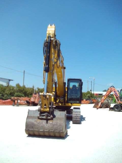 Caterpillar 323 NEXT GENERATION - FULL OPTIONAL Photo 26