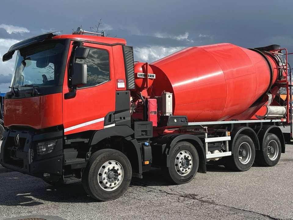 Renault C430 8x4 Photo 1