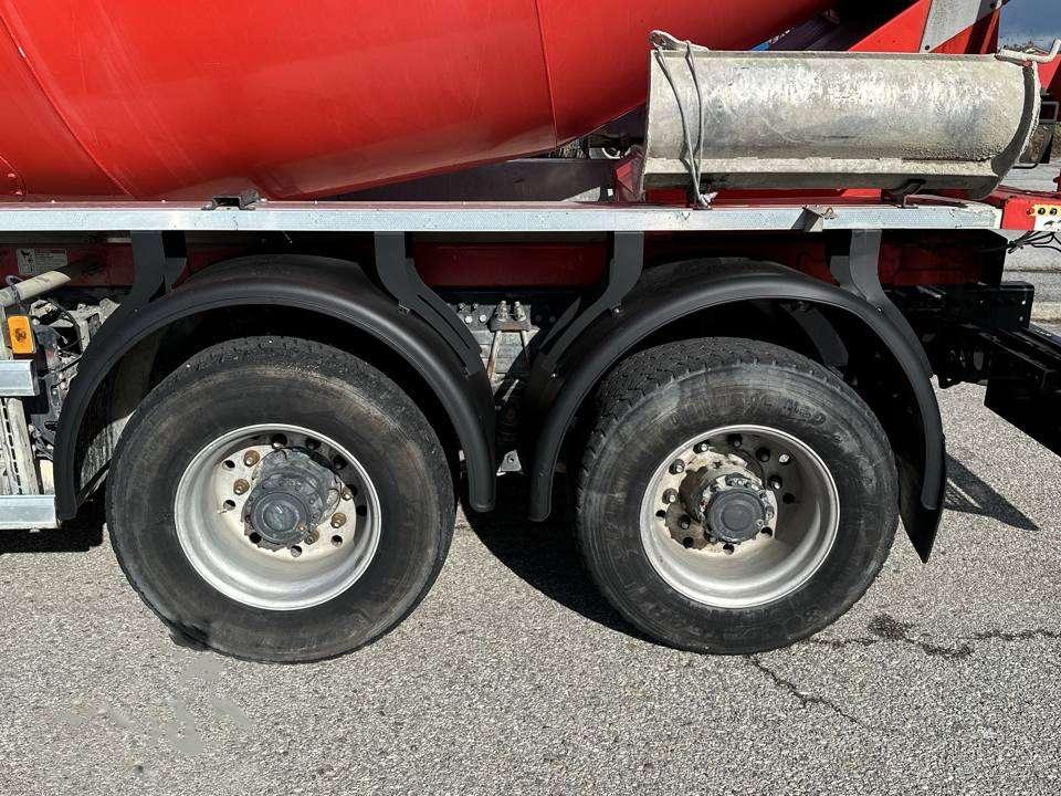 Renault C430 8x4 Photo 7